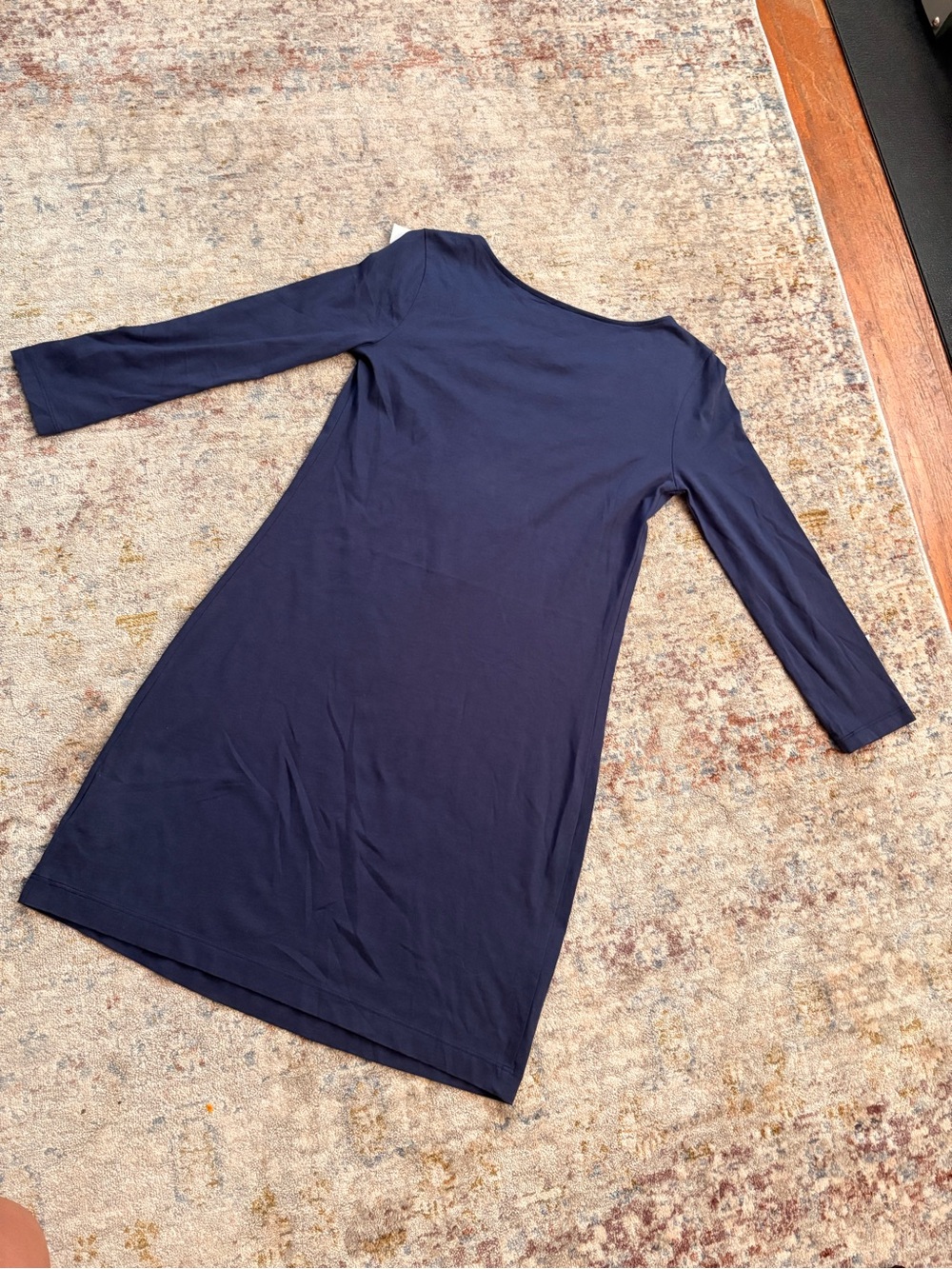 Lilly Pulitzer Navy Embroidered V-Neck Dress with White Trim - Picture 3 of 6
